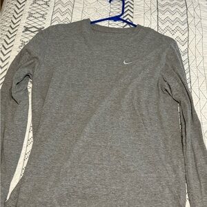 Nike Gray Long Sleeve Shirt